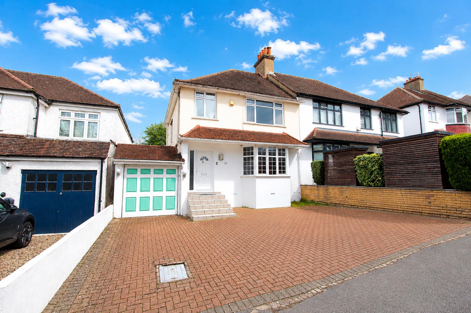 4 bed property in Downside Road, South Sutton